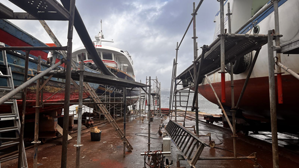 Rampa de varada del astillero Samala Shipyard para varada y botadura de embarcaciones